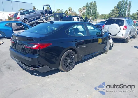 2025 Toyota Camry Se z USA, uszkodzony, nr VIN 4T1DAACK7SU547808